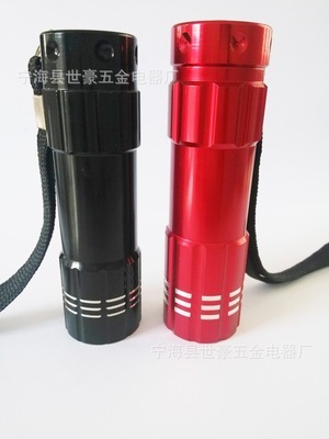 廠家直銷 led手電筒 強光手電筒 充電手電筒禮盒裝 強光手電批發 - 廠家直銷 led手電筒 強光手電筒 充電手電筒禮盒裝 強光手電批發廠家 - 廠家直銷 led手電筒 強光手電筒 充電手電筒禮盒裝 強光手電批發價格 - 寧海縣世豪五金電器廠 - 